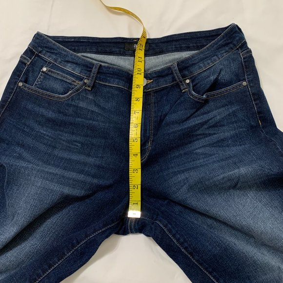 a.n.a Women´s Cropped Jeans, Size 31/12 - Picture 11 of 14